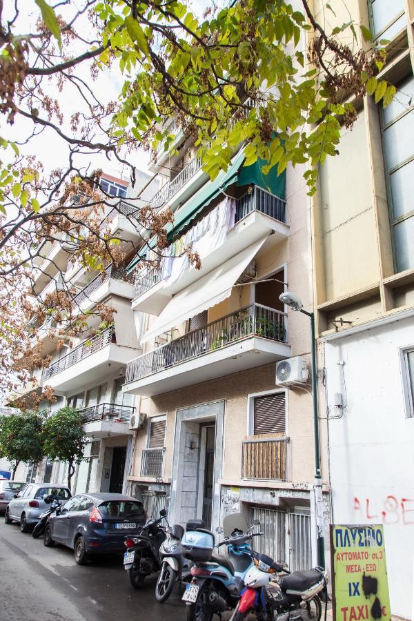 Beautiful New Decorated Apt In Athens Atenas Exterior foto